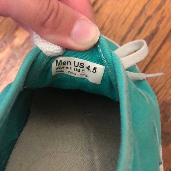 Teal vans - Picture 2 of 4